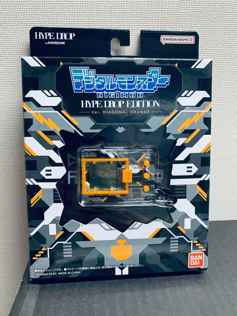 デジタルモンスター ハイプドロップエディション ダイアゴナルオレンジ